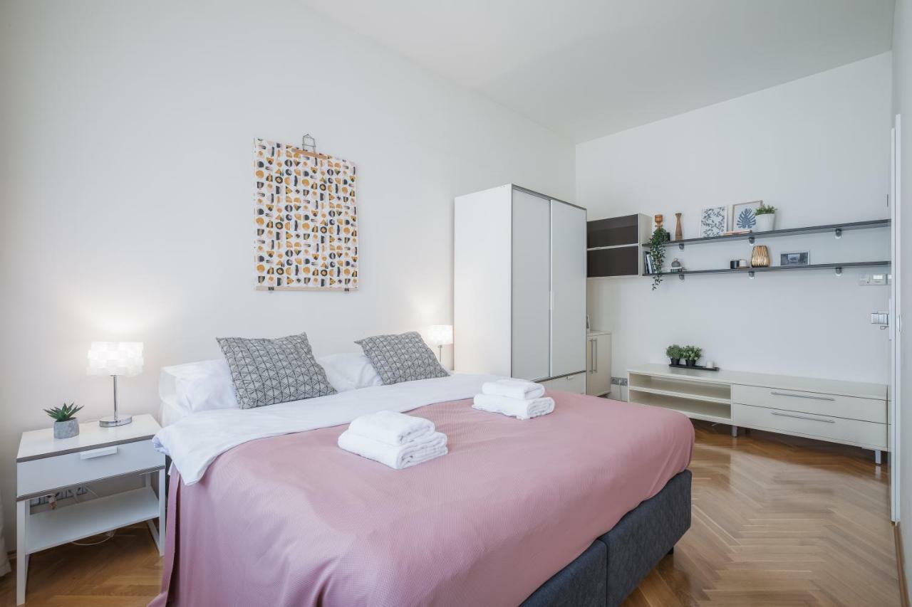 Art Apartments Prague II Exterior photo