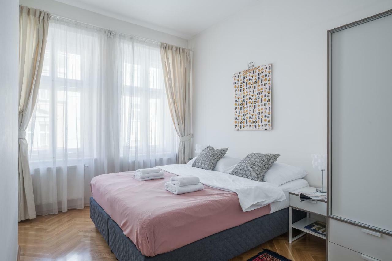 Art Apartments Prague II Exterior photo